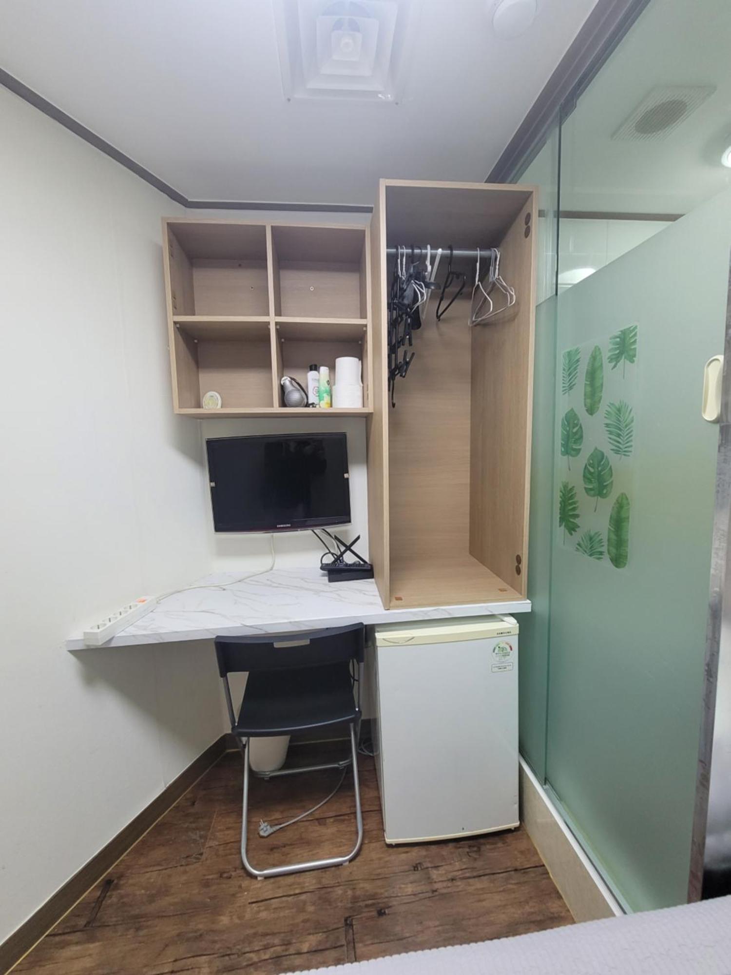 Apgujeong Home Сеул Экстерьер фото